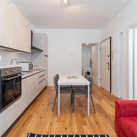 I Host Apartment - Fra Bartolomeo 16 Мілан Екстер'єр фото