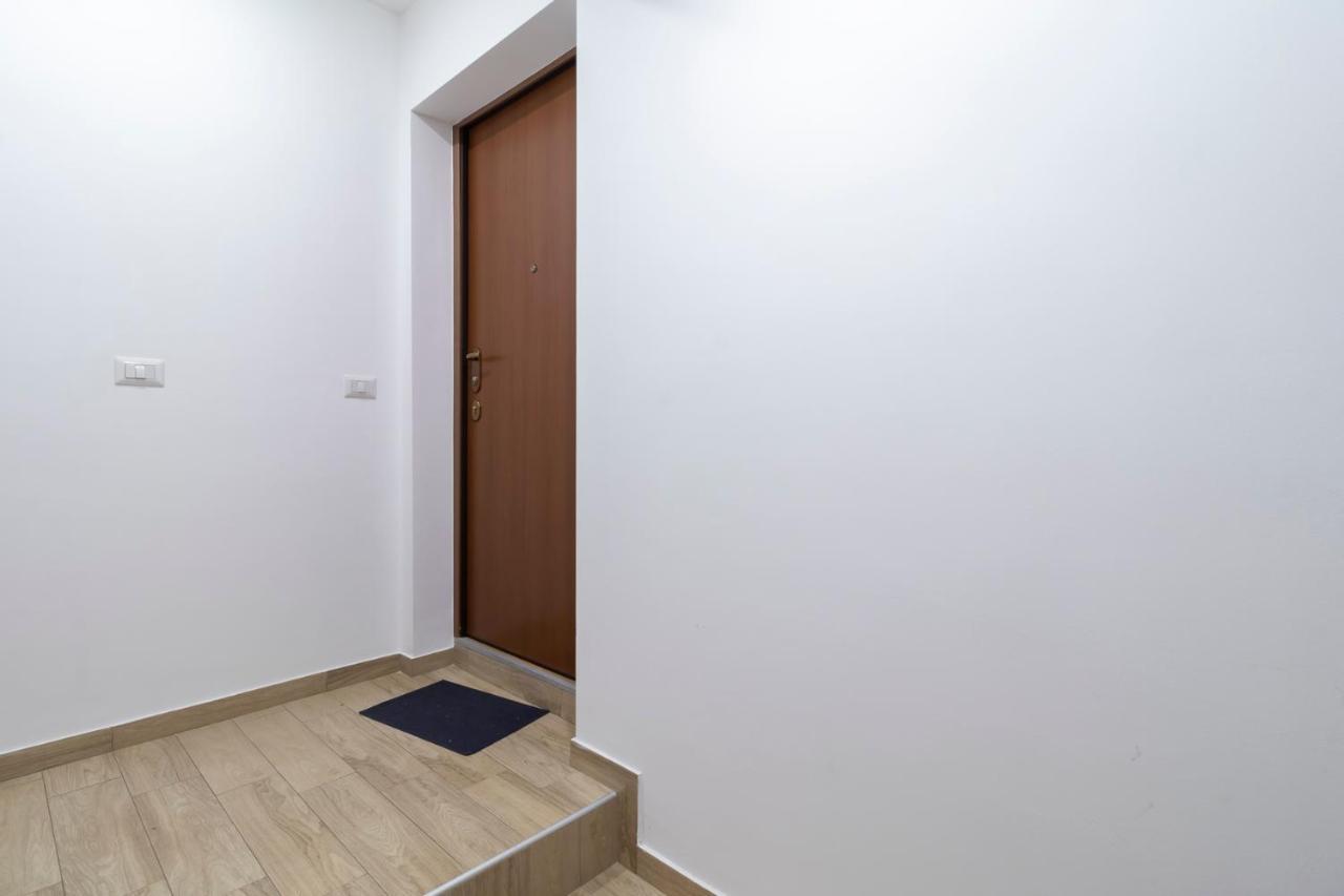 I Host Apartment - Fra Bartolomeo 16 Мілан Екстер'єр фото